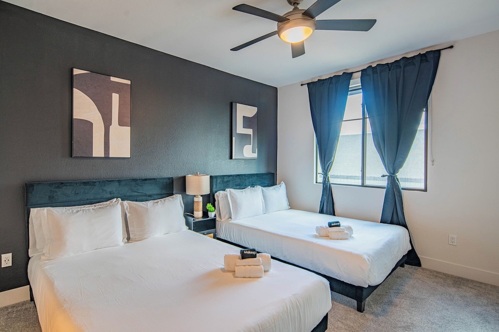 ROVE LIVING/KB - Scottsdale Grand