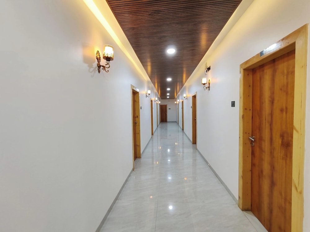 Hotel Satkar Inn