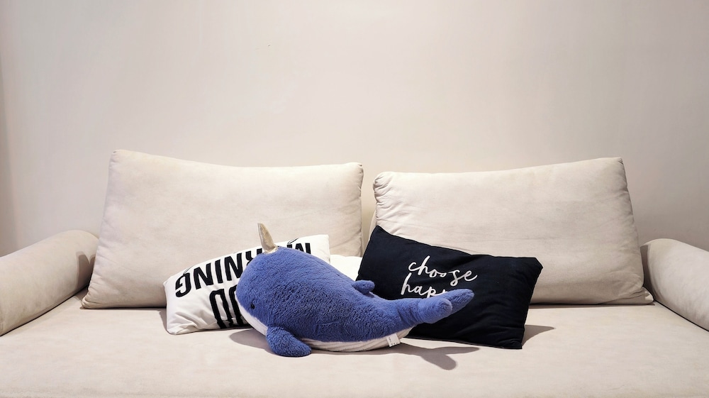 Millerz Square Family Rooms by TwoFive