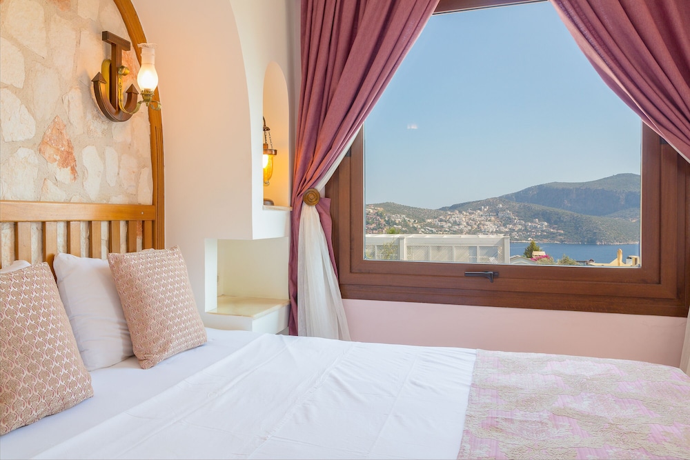 Kalkan Oasis Hotel - Adults Only