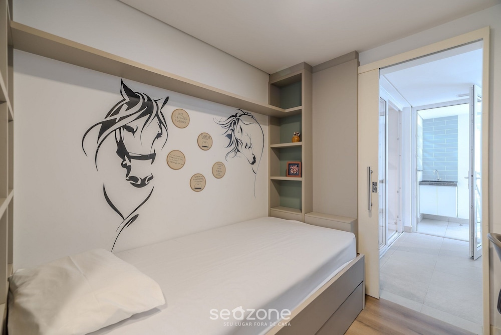 Beautiful Apart w/ Balcony 500m From Beach Nng0102