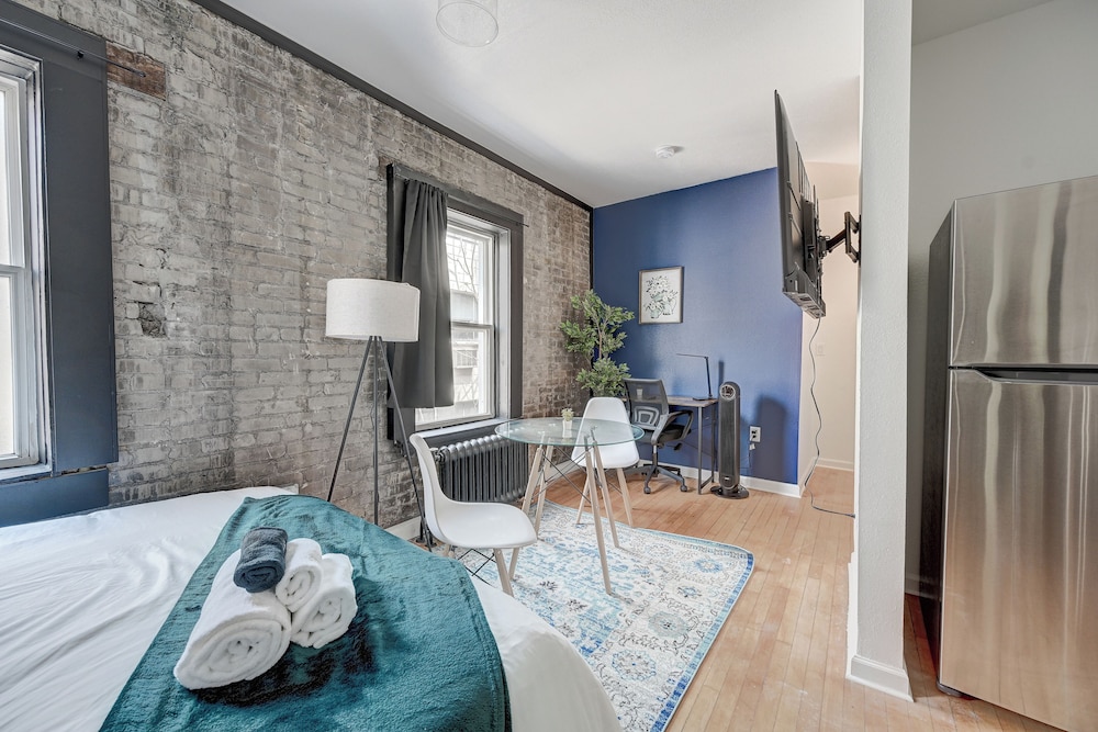 ROVE LIVING/KB - Prospect