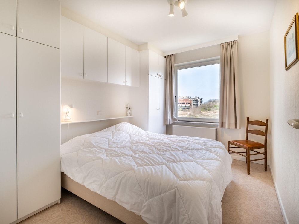 Apartment Near Dunes in Koksijde