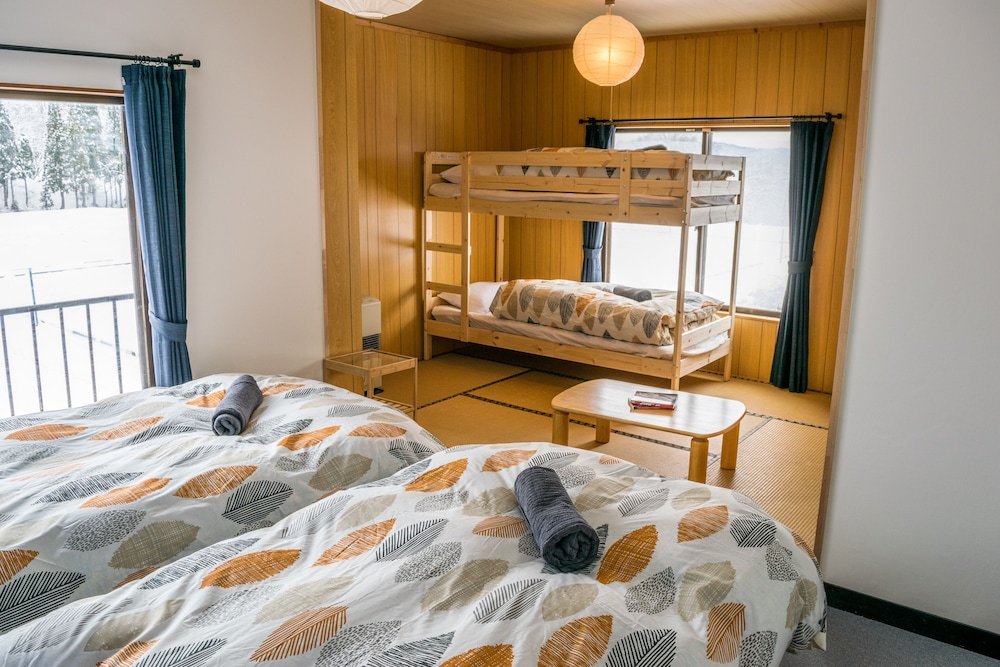 Myoko House - Hostel view 4