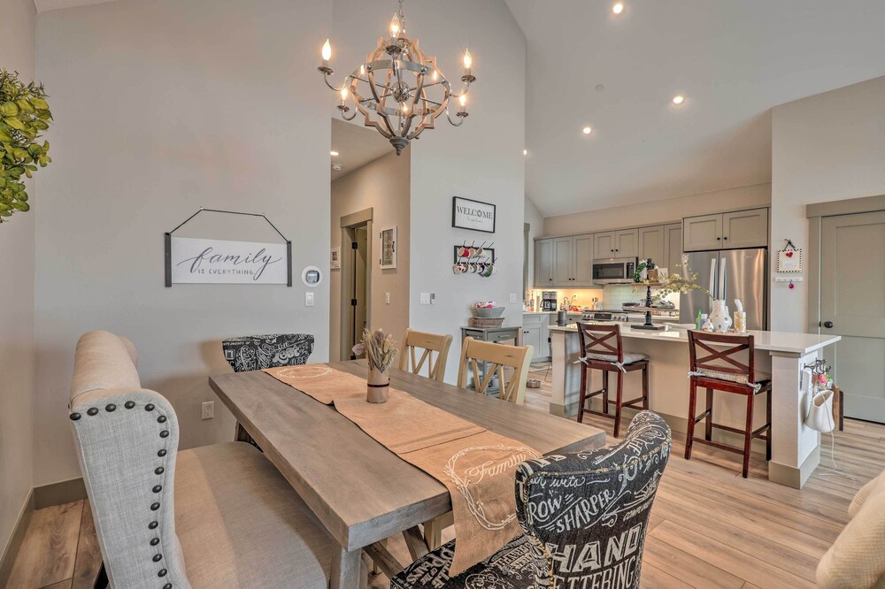 Spacious Granby Home w/ Fire Pit & Mtn Views! view 5