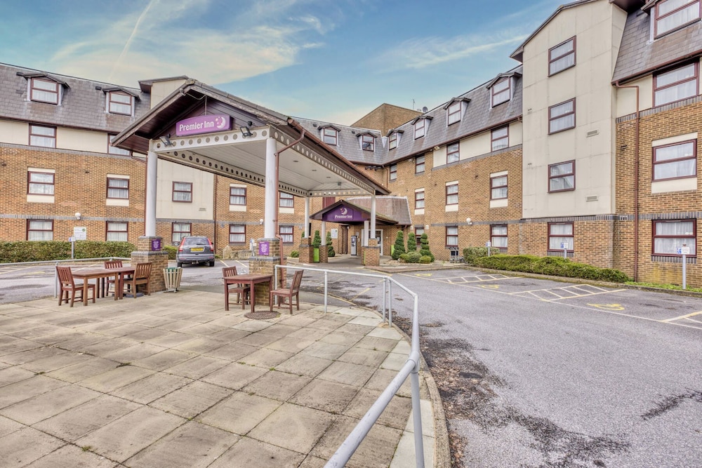 Premier Inn London Gatwick Airport A23