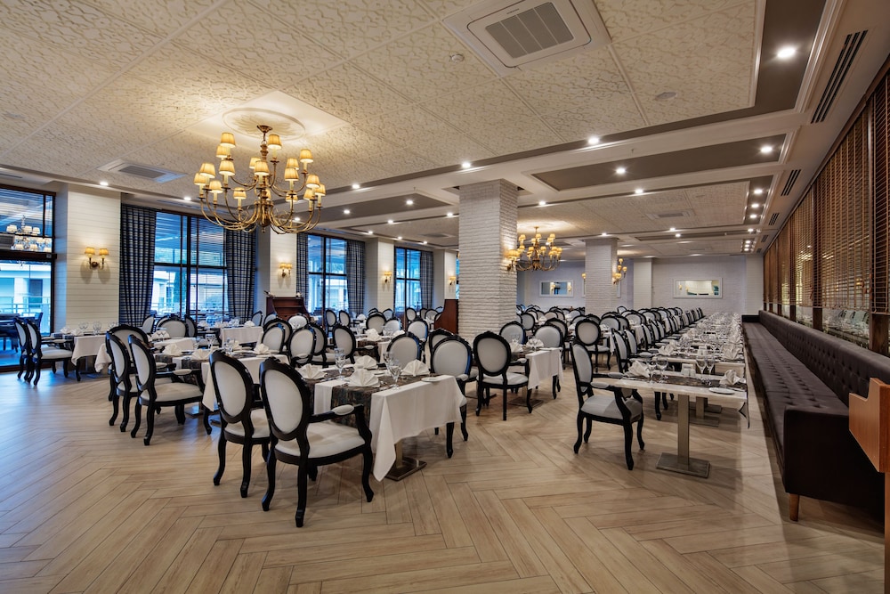 Nirvana Mediterranean Excellence - All Inclusive