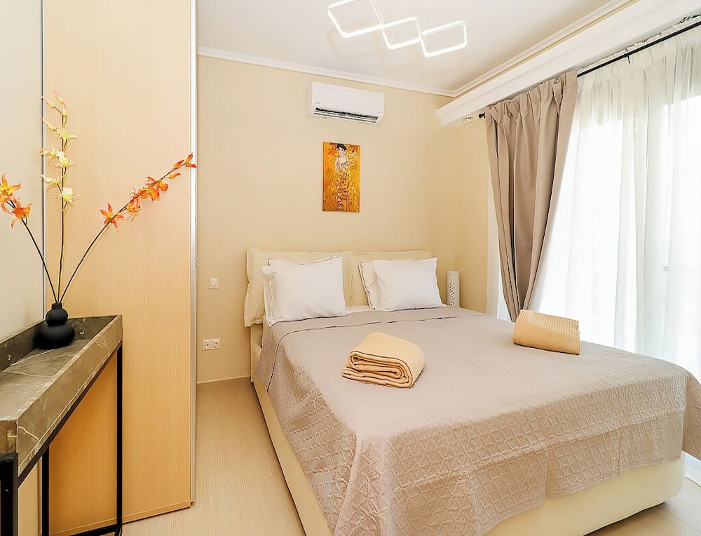 Luxurious 4-bedroom Villa Anya With Private Pool in Kassandra, Halkidiki view 2