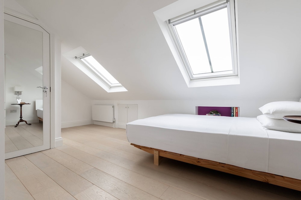 Fentiman Road II by Onefinestay