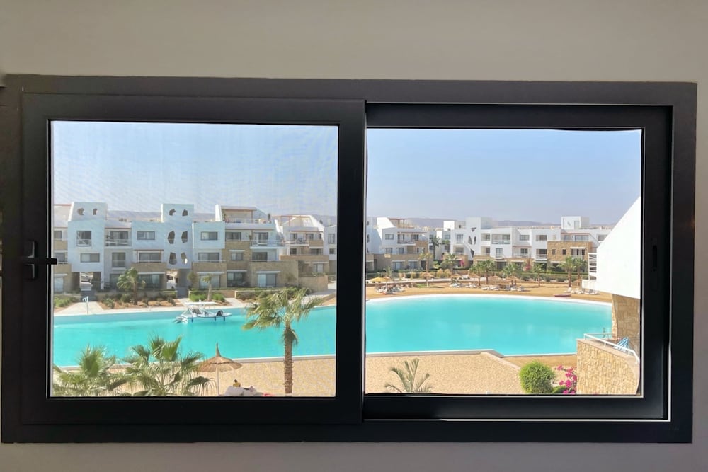 Xuru Stays I Lofty & Lavish 3 BDR @ Swan Lake El Gouna