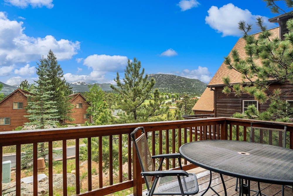 Solitude Condos - Estes Park CO