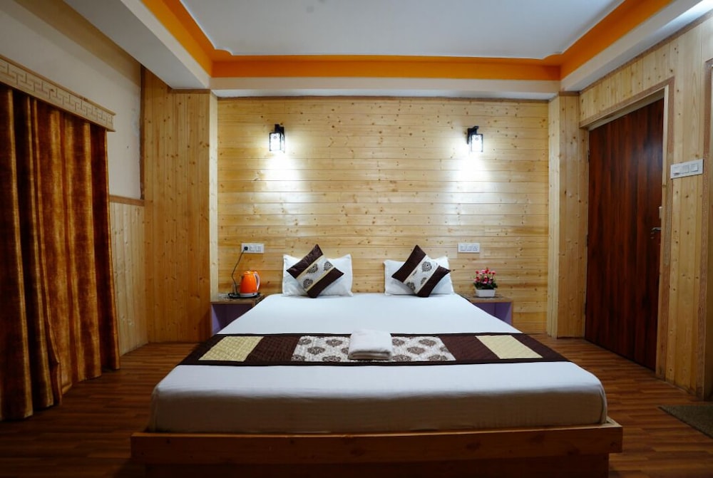 Hotel Royal Avalanche Retreat Lachen