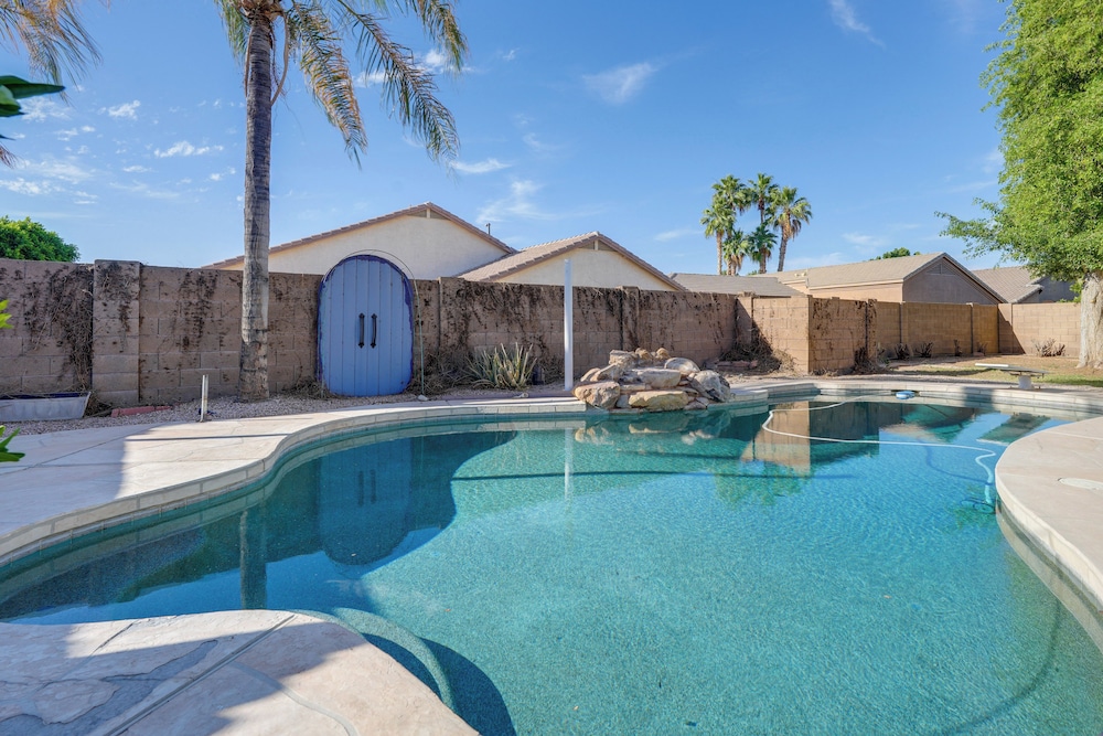 Private Pool & Patio: Spacious Gilbert Getaway!