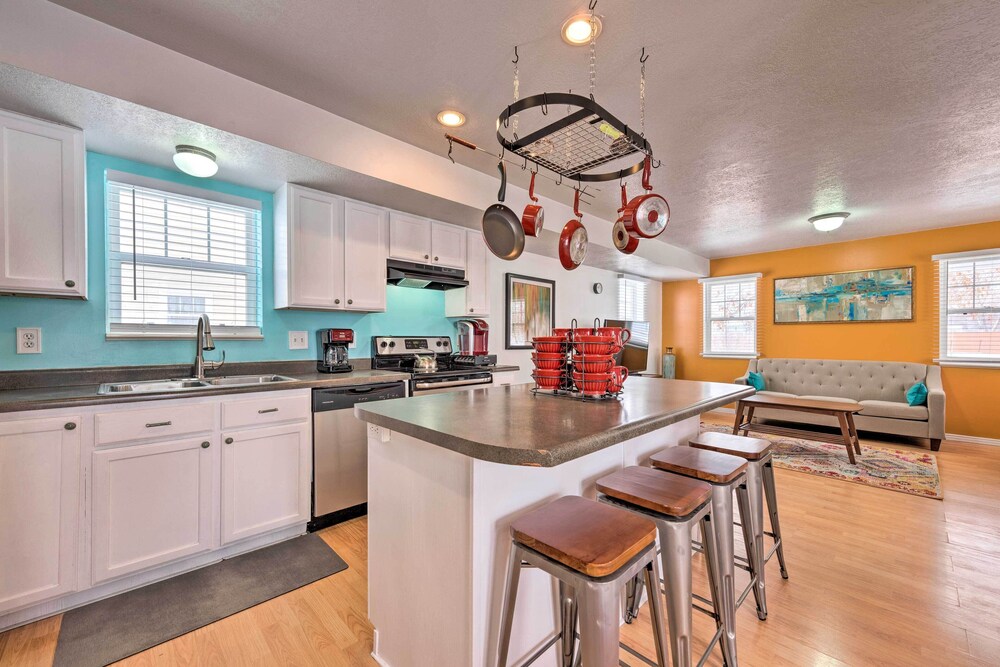 Logan Vacations - Family-friendly Logan Farmhouse w/ Yard Near USU - Property Image 20