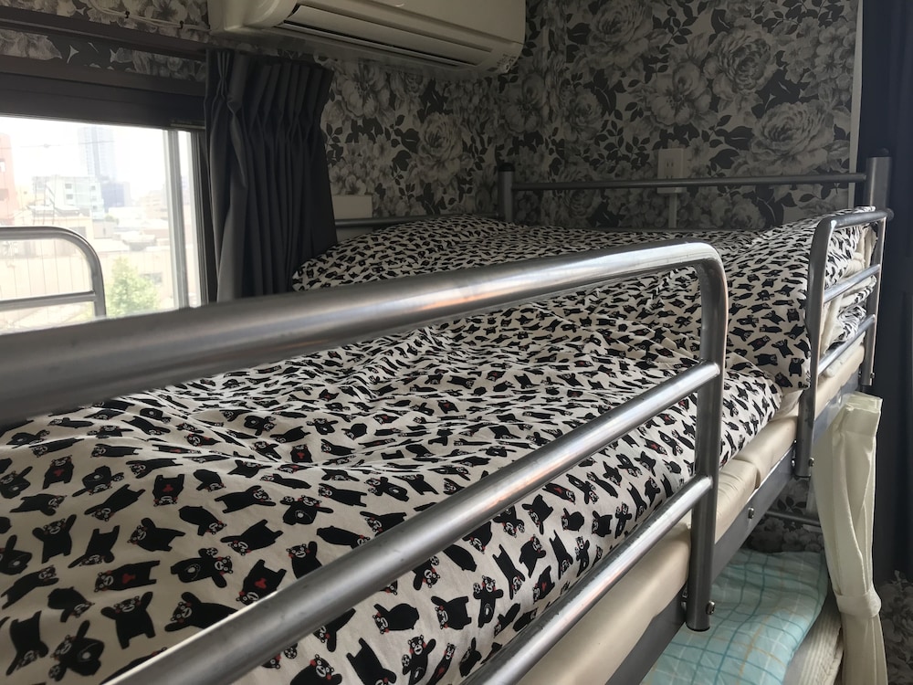 Guest house TIGA - Hostel