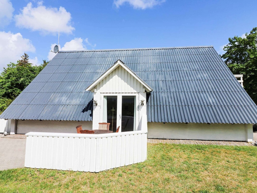 6 Person Holiday Home in Hadsund view 4