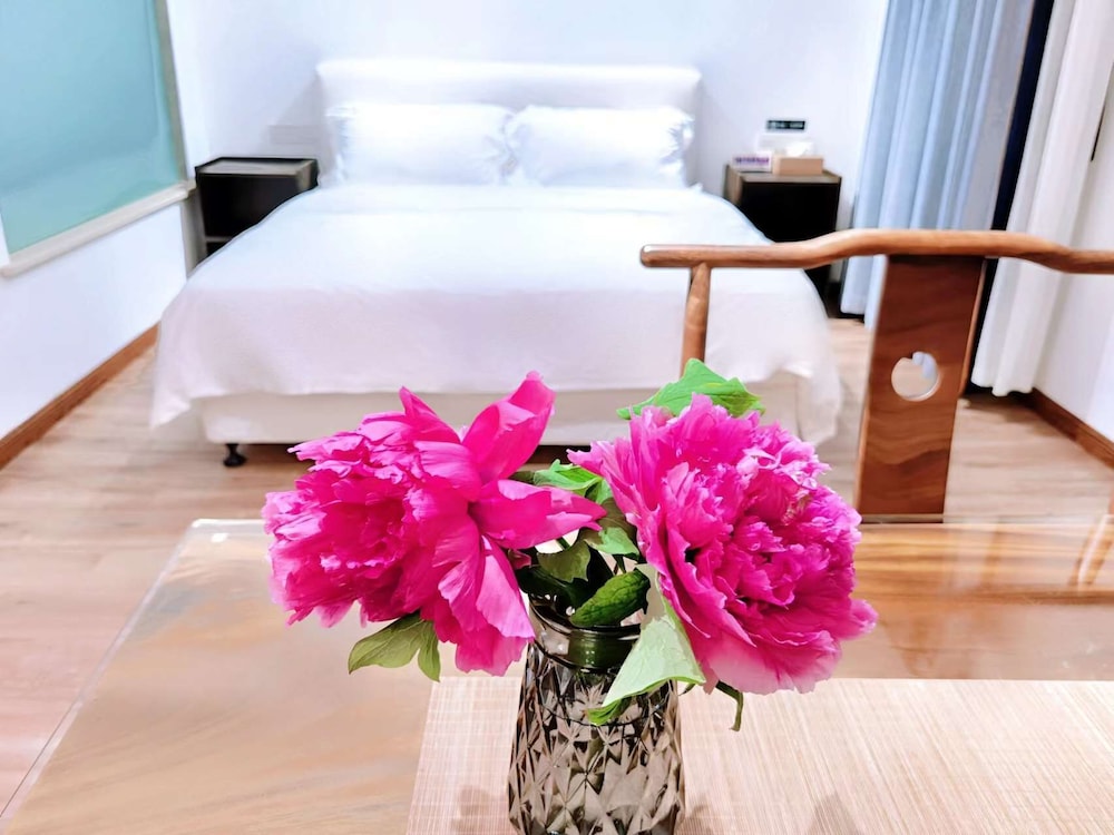 XiangLu YiMo Valley Retreat Guesthouse