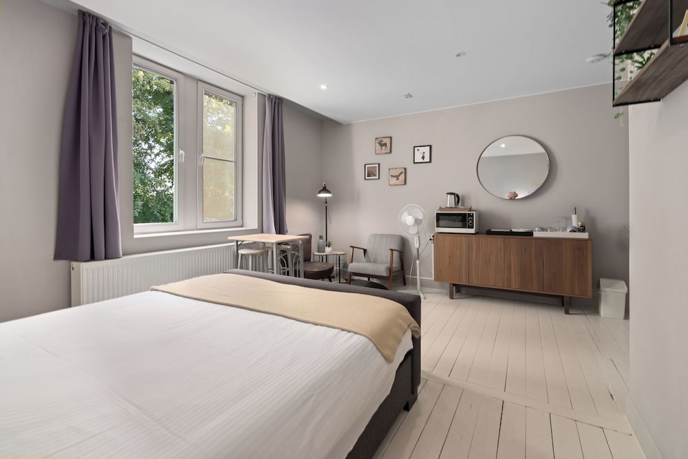 Gentpoort City Suites