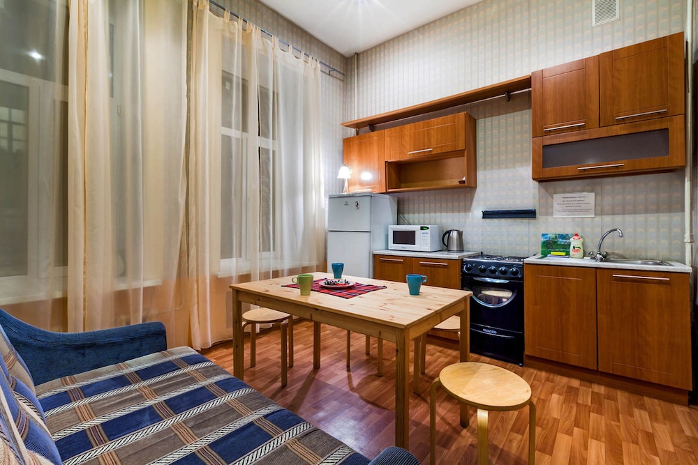 Friends Apartment on Nevsky 79