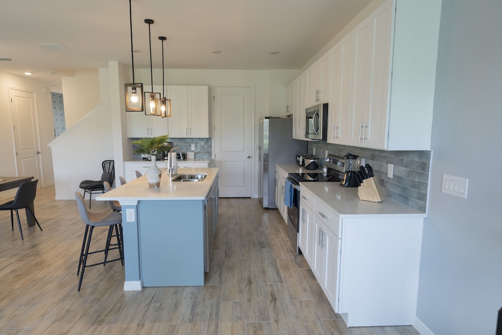 Marvelous 3 Bd Close to Disney @ Enclaves at Festival 796