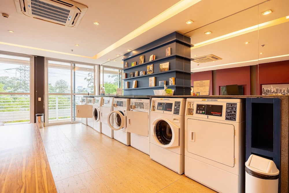 Premium Modern Studio in Alphaville