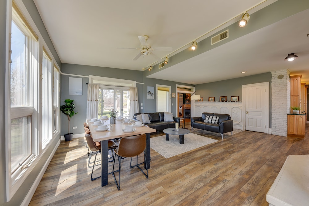 Milwaukee Vacations - Lake Michigan Vacation Rental w/ Private Beach! - Property Image 1