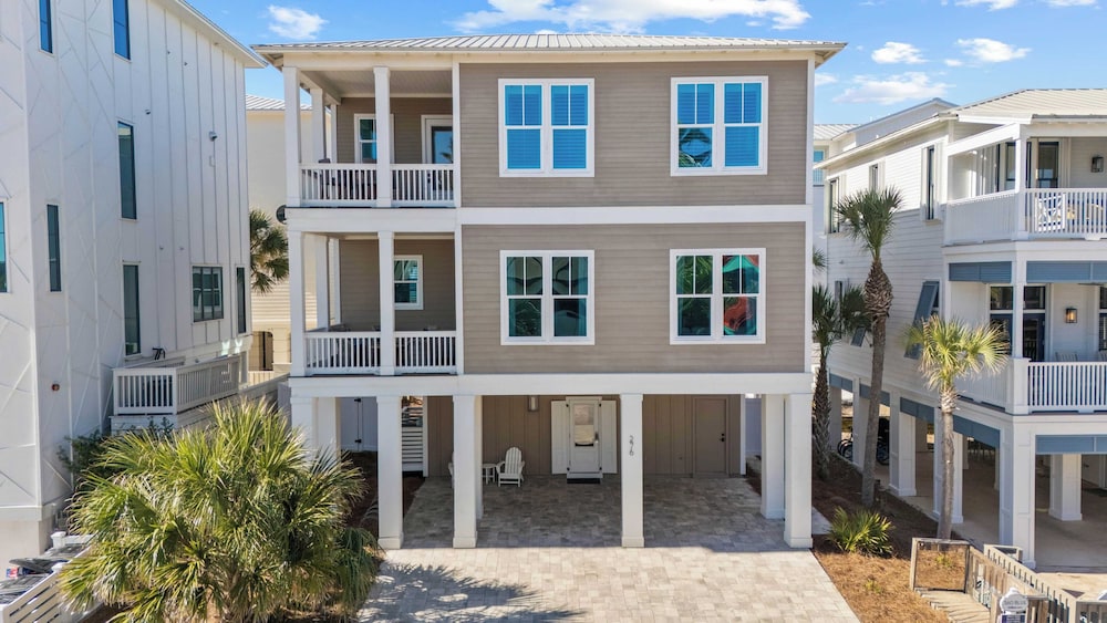 Grayt Digs by Avantstay Next to Beach, Oceanview