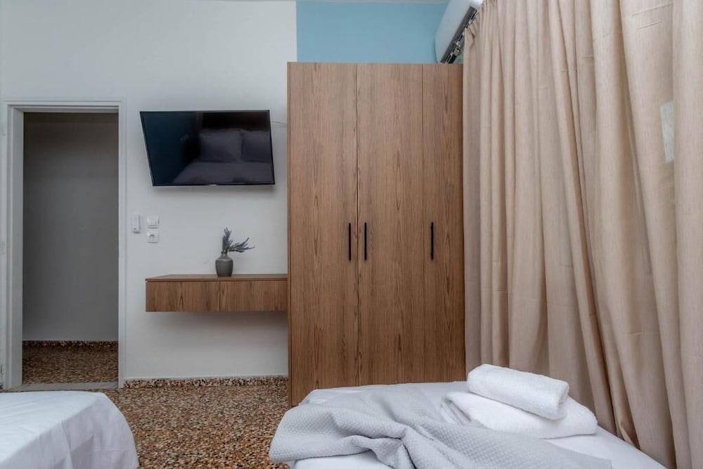Pteleo apartments