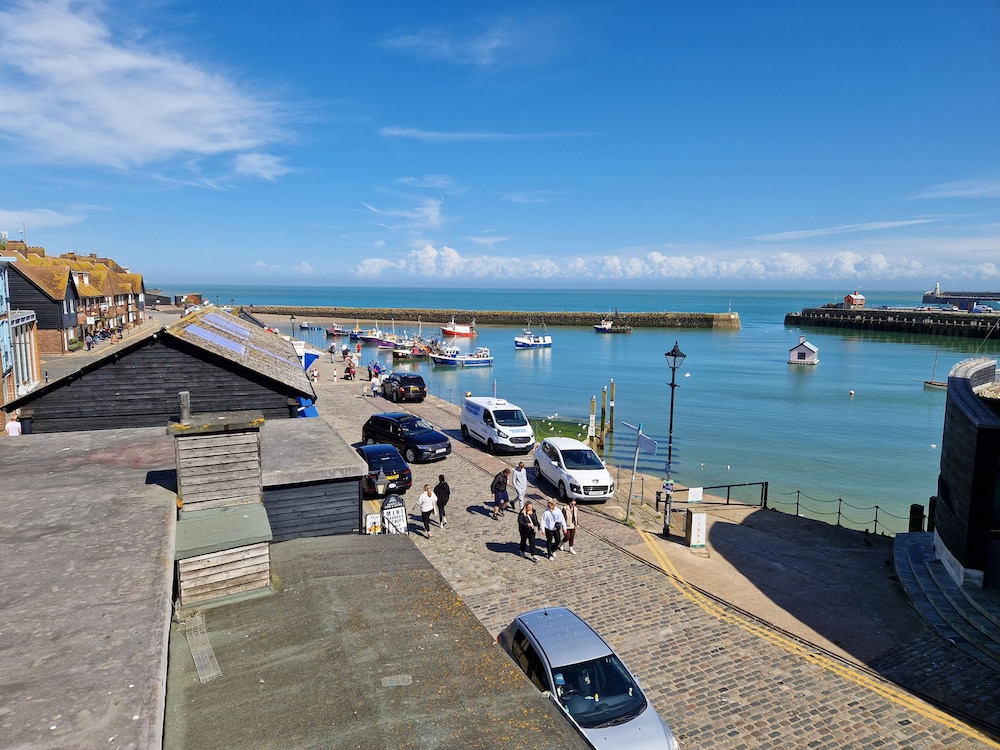Unique 2Bd Apartment Folkestone Harbour