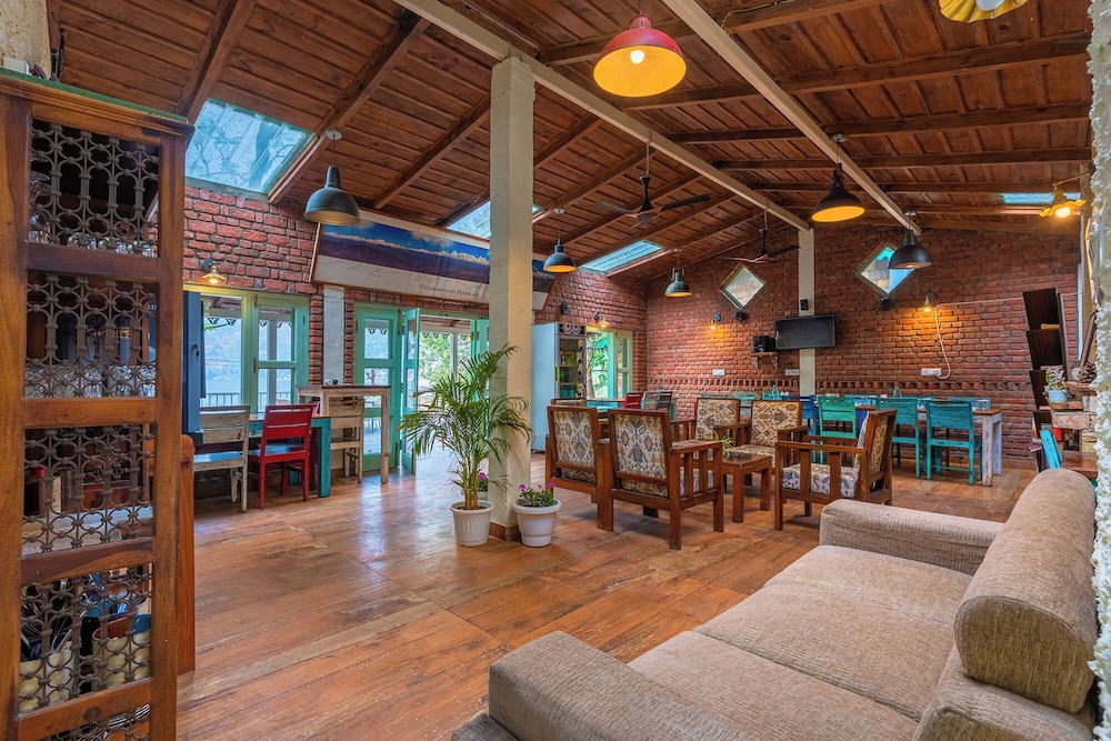 Echor Malusara Lakeview Retreat Bhimtal