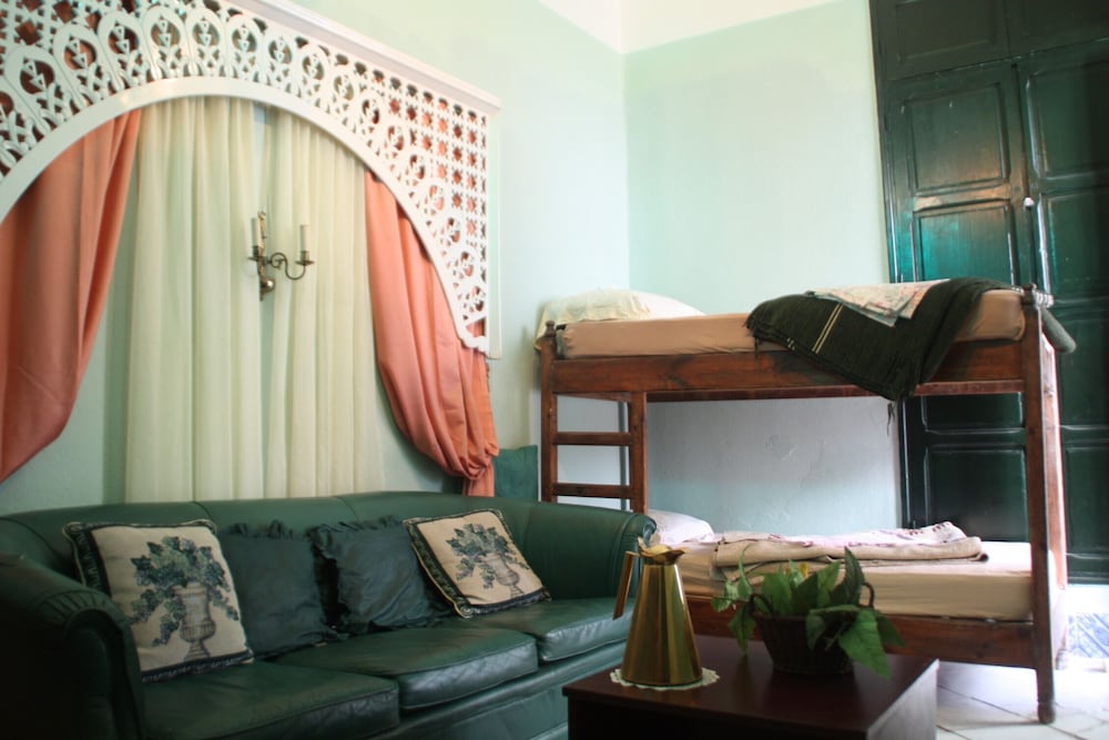 Hostel El Medina