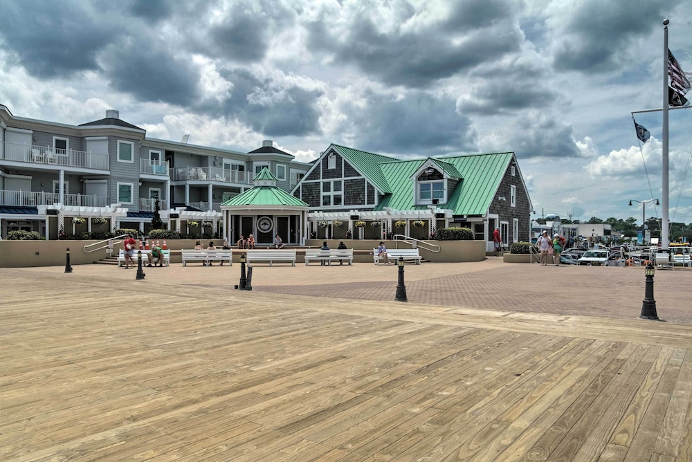 Bay-view Retreat w/ 5 Balconies in Bethany Beach! view 3