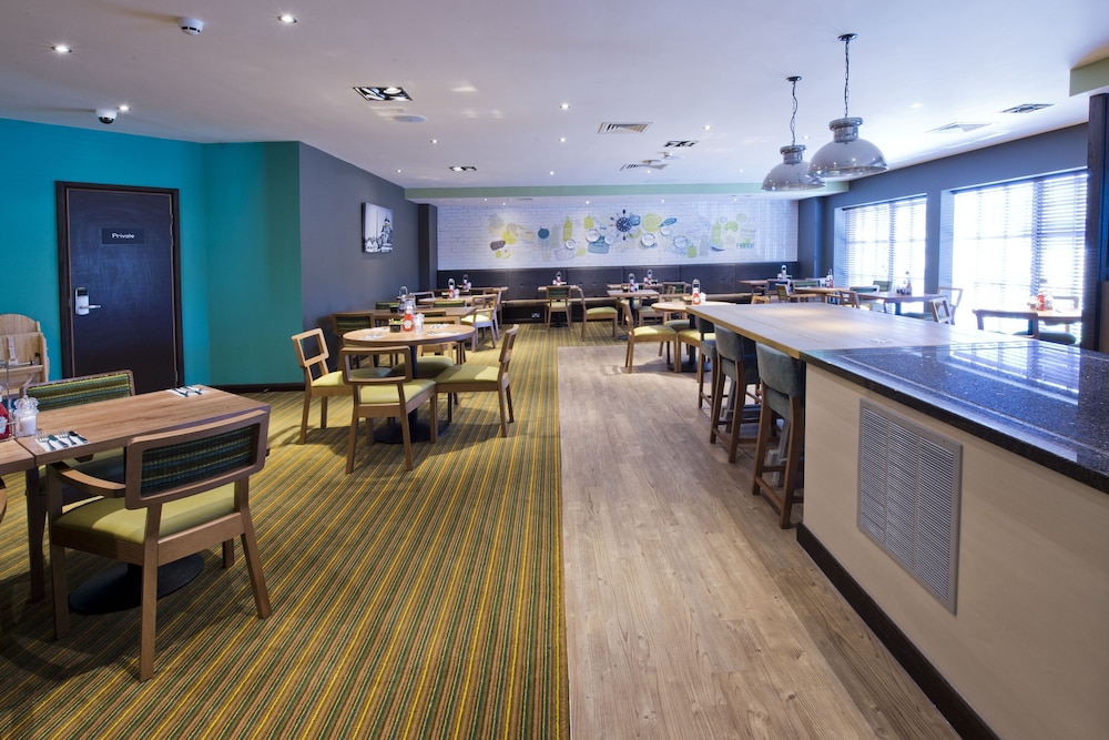 Premier Inn Lewes Town Centre, photo 13