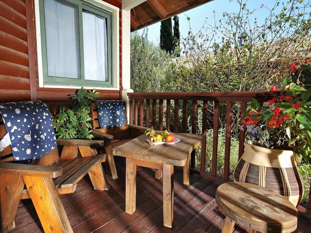 Galilee Cabin