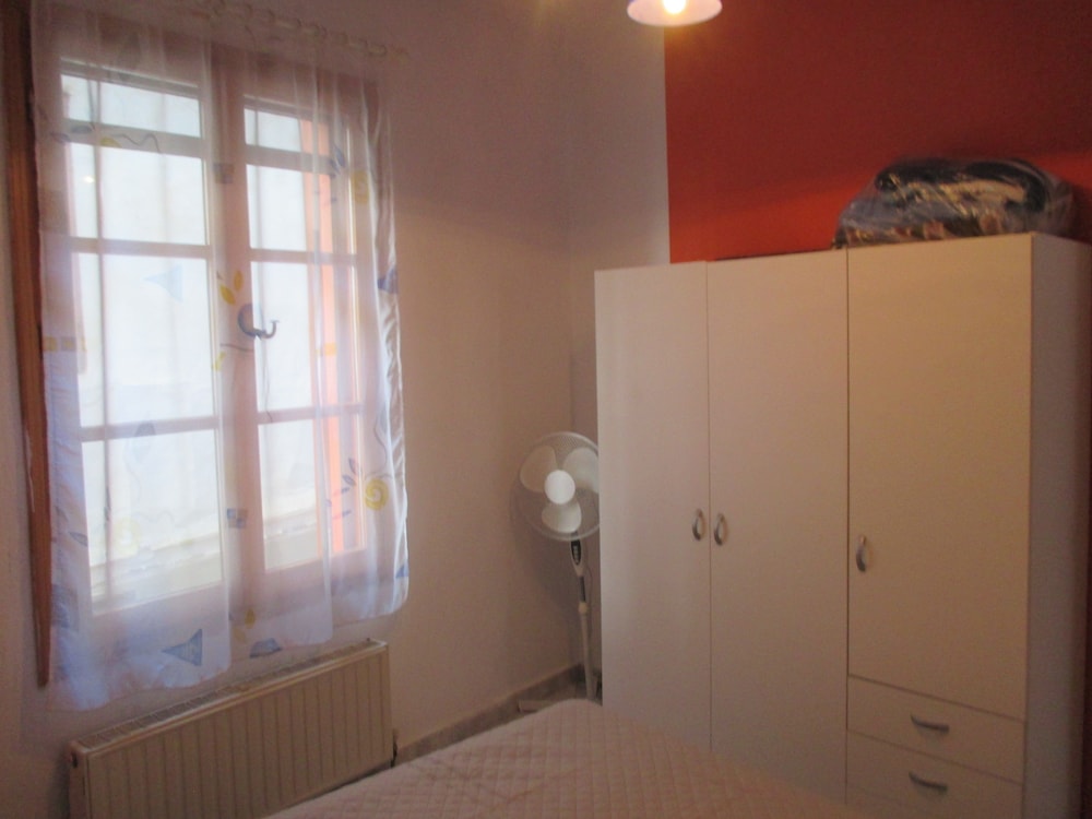 Castle Home Apartments view 3