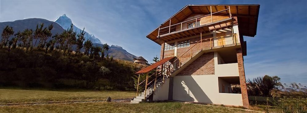 Llanganuco Mountain Lodge