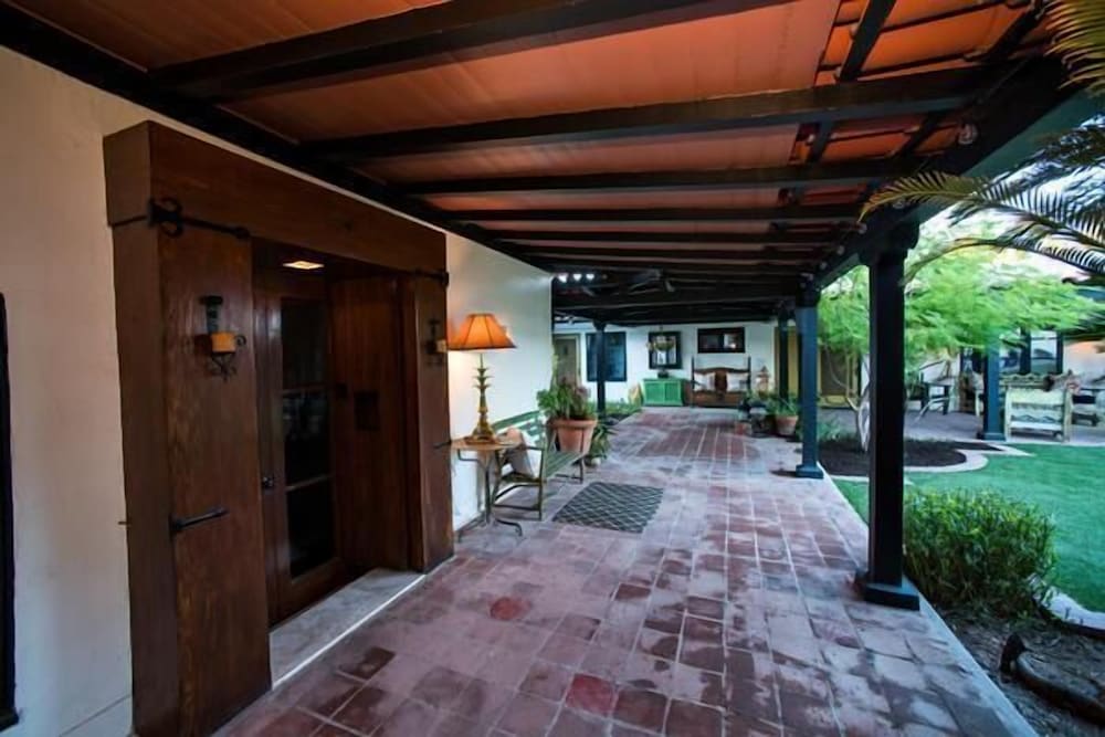 Bella Historic Hacienda By Signature Vacation Rentals