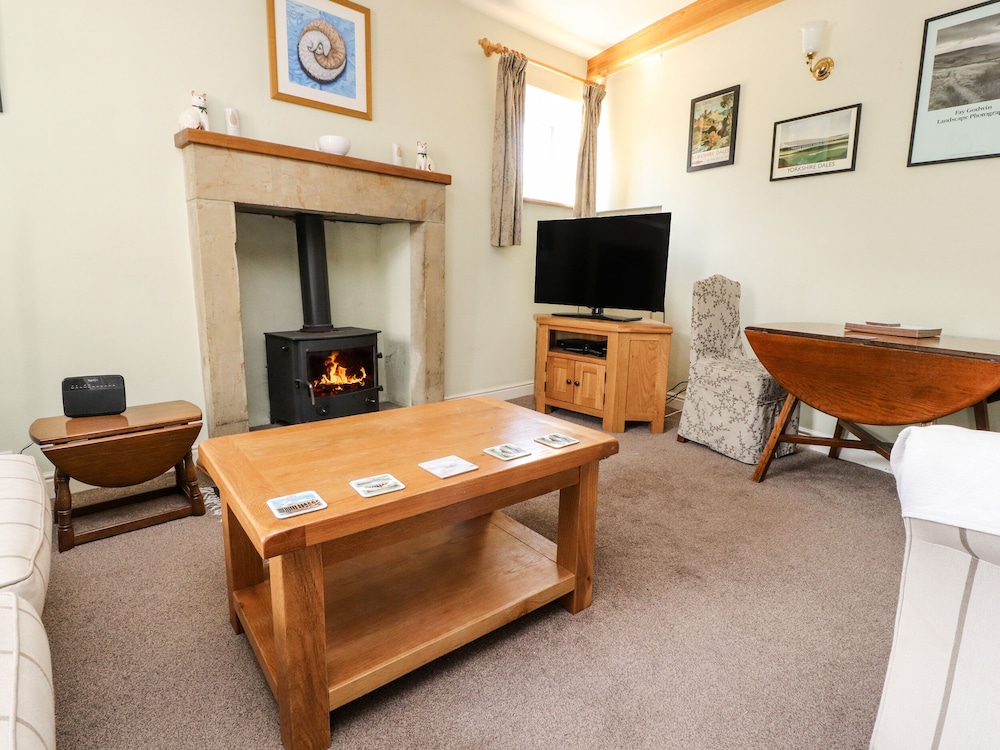Lychgate Cottage