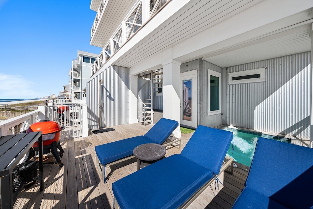 Joy By The Sea 5 Bedroom Home