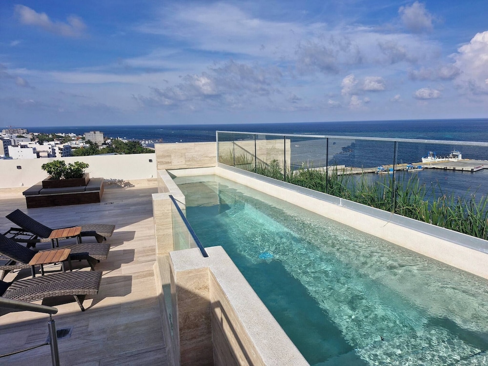 Cozy 1B & 1B Apartment Puerto Morelos With Private Beach