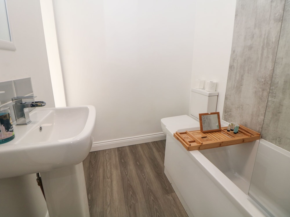 Flat 3 Englehurst Mews