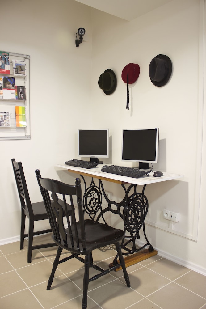 Warsaw Downtown Hostel