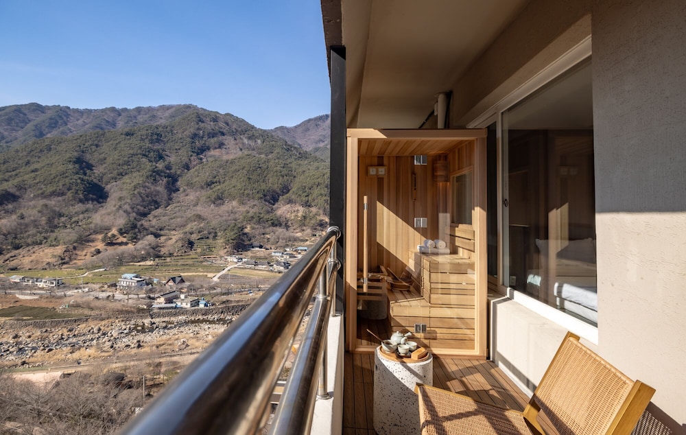 Kensington Resort Jirisan Hadong