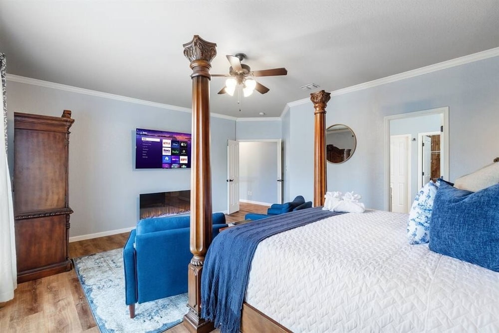 Serene Views Ideal For Long Stays Heated Pool