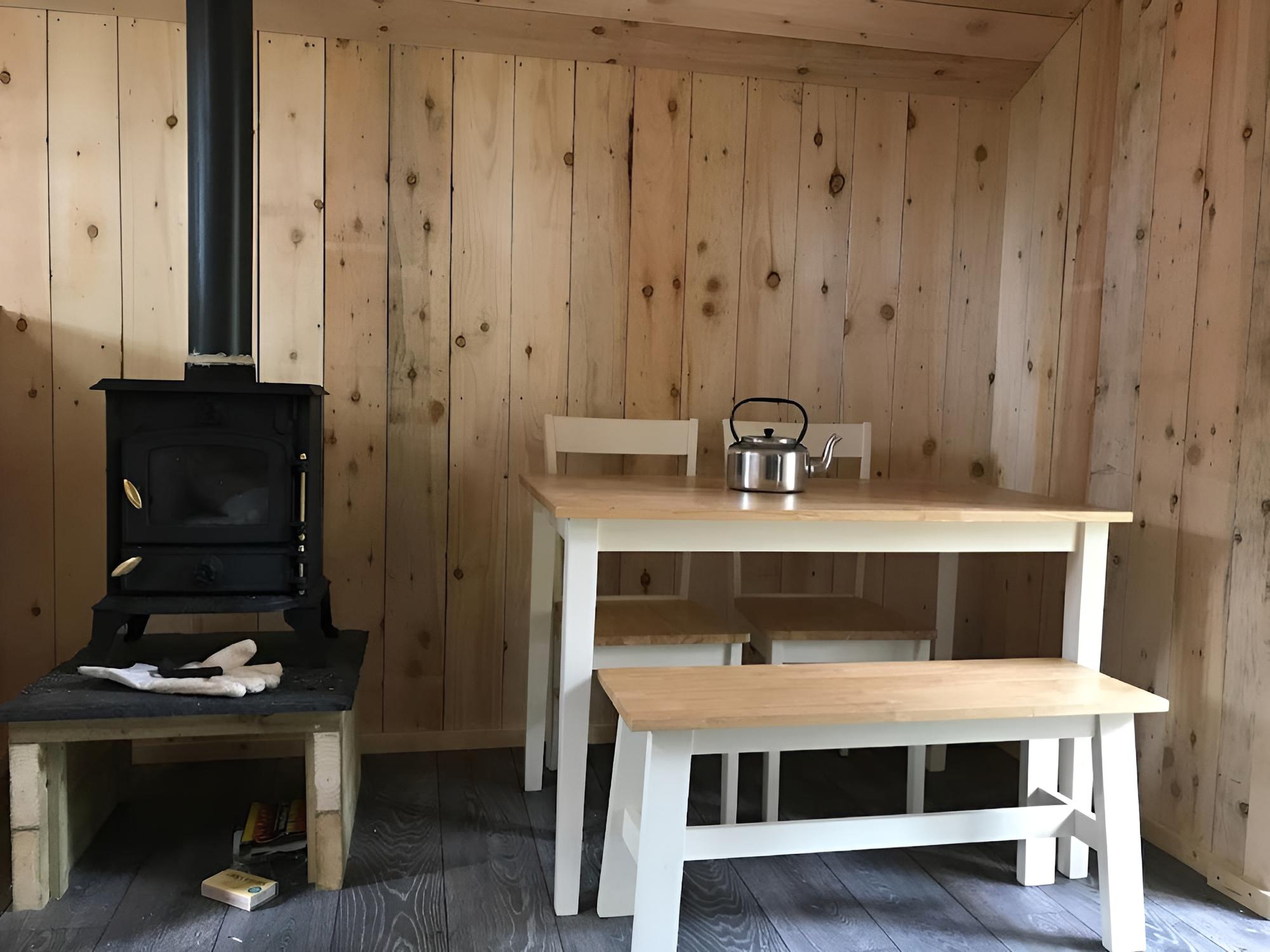 Wildwoodz Cabins view 3