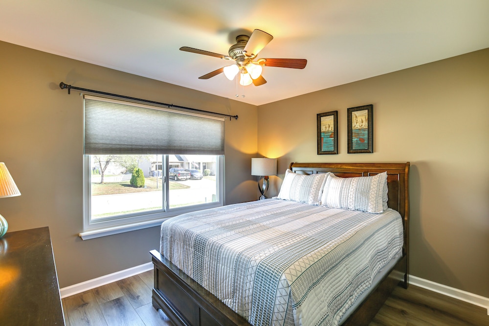 Sip, Soar & Explore: Spacious Union Home w/ Yard