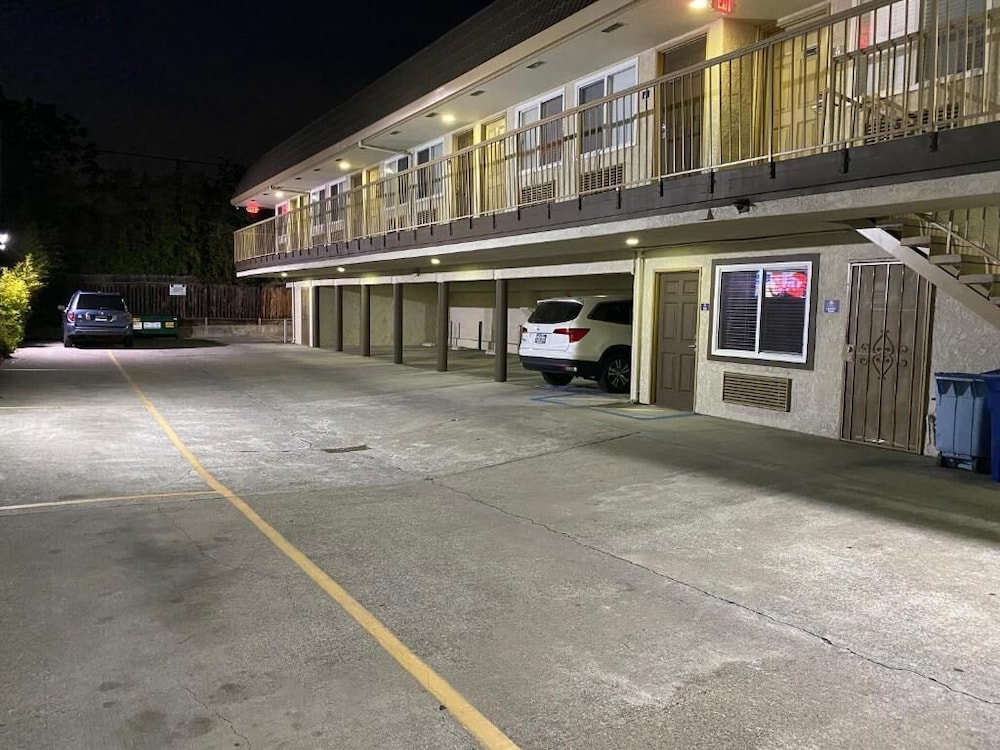 Bayview Motel