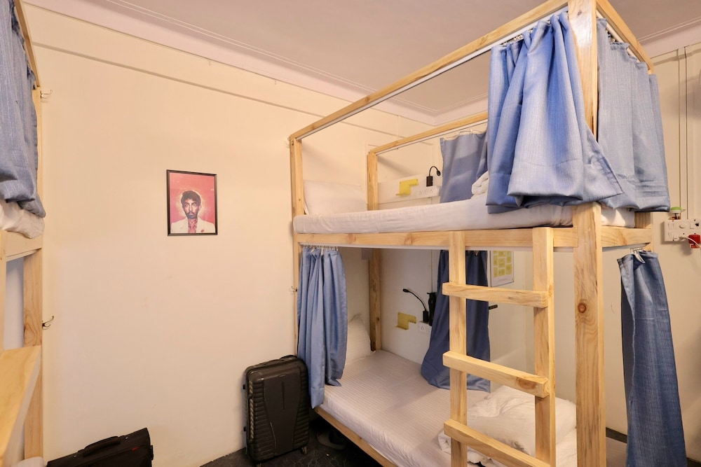 Locomo Hostel Mini - 9 mins from airport