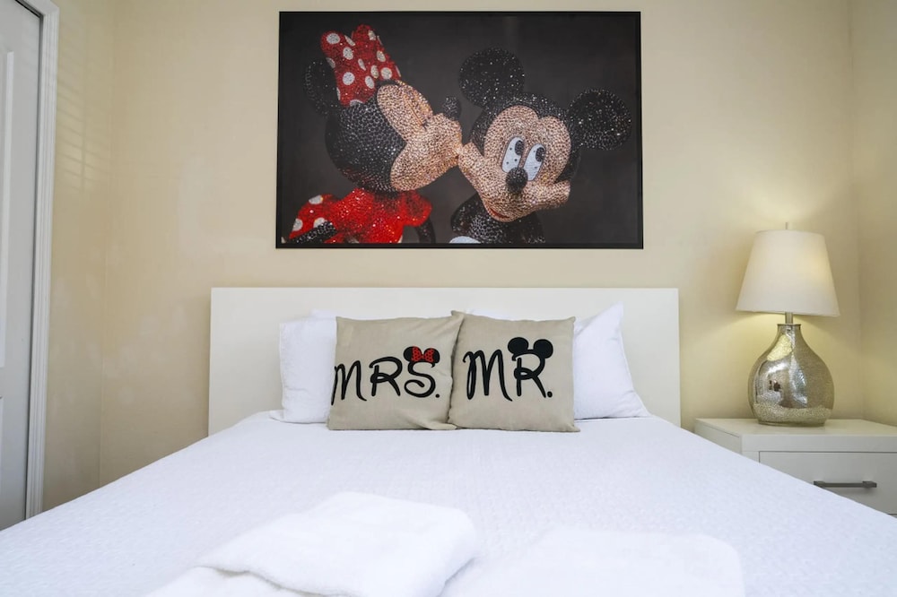Paradise Palms Resort, Just Minutes From Disney!!!!