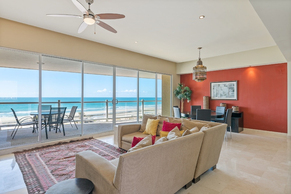 Encanto Living 0504 -2BR by Kivoya